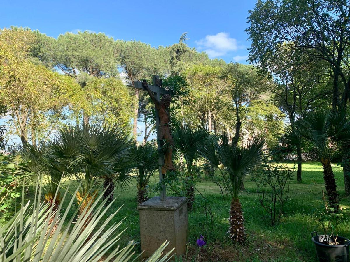 ホテル Monastero San Vincenzo - Casa Per Ferie Bassano Romano エクステリア 写真