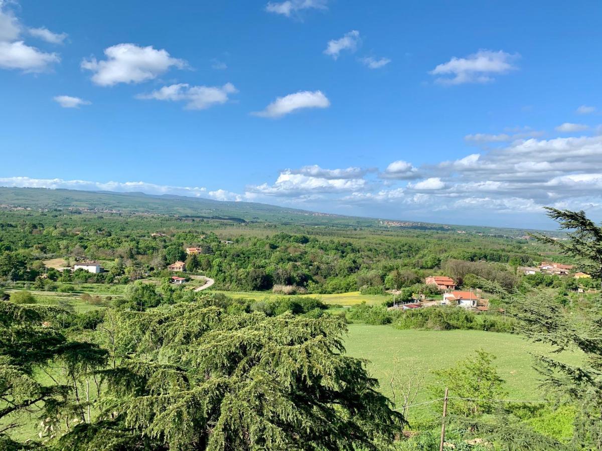 ホテル Monastero San Vincenzo - Casa Per Ferie Bassano Romano エクステリア 写真