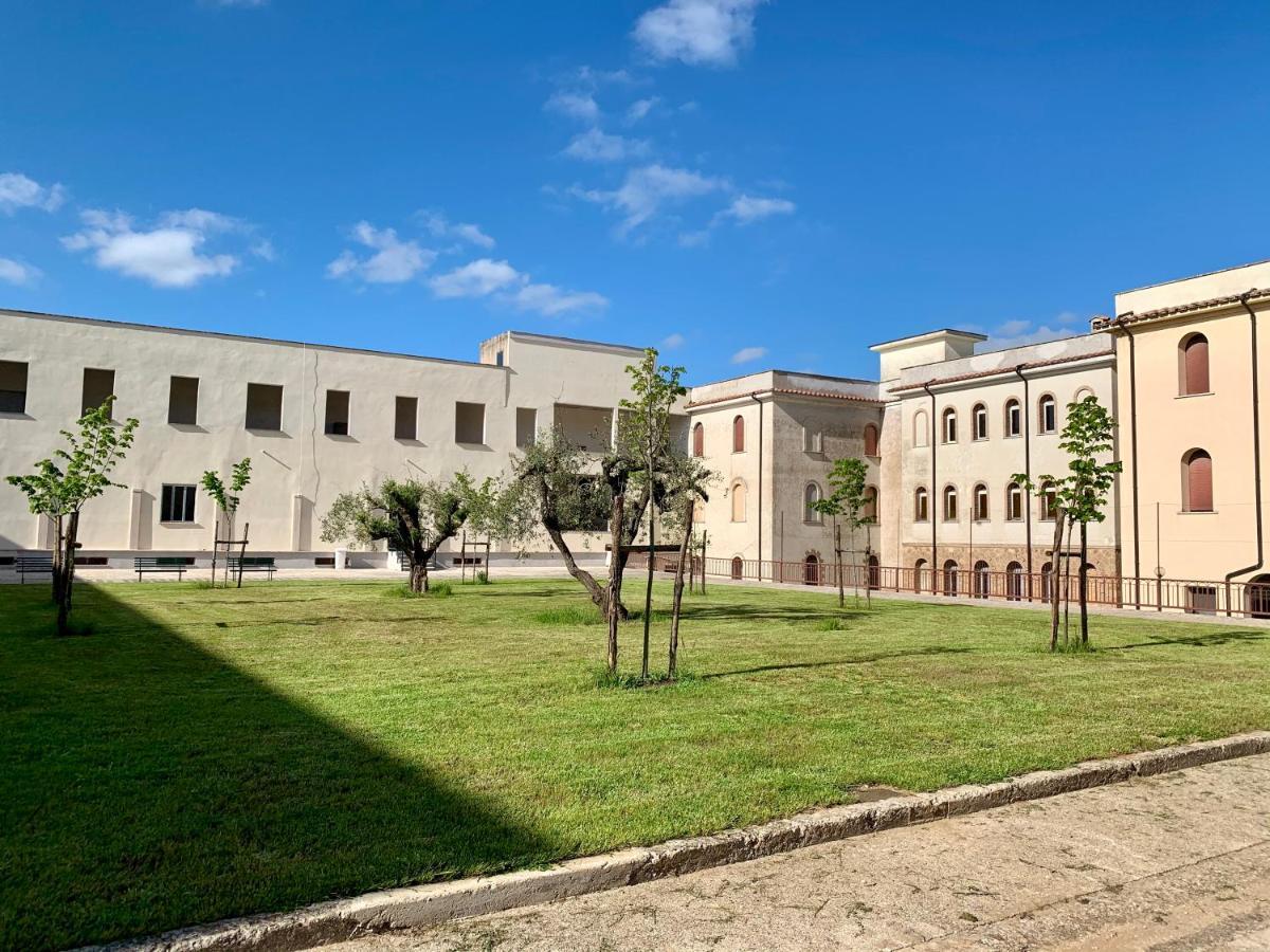 ホテル Monastero San Vincenzo - Casa Per Ferie Bassano Romano エクステリア 写真